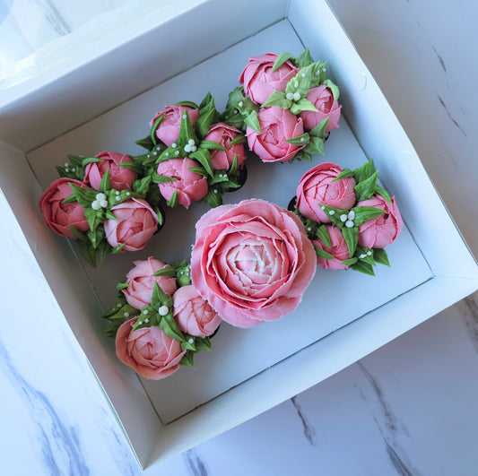 Delicate Peonies | Deluxe